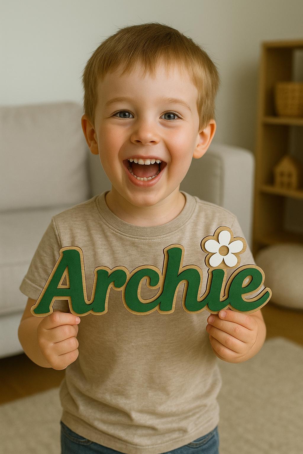 PLAQUE PRÉNOM ENFANT | Bois Laser Marguerites | PAPICHA H Kids Name Sign