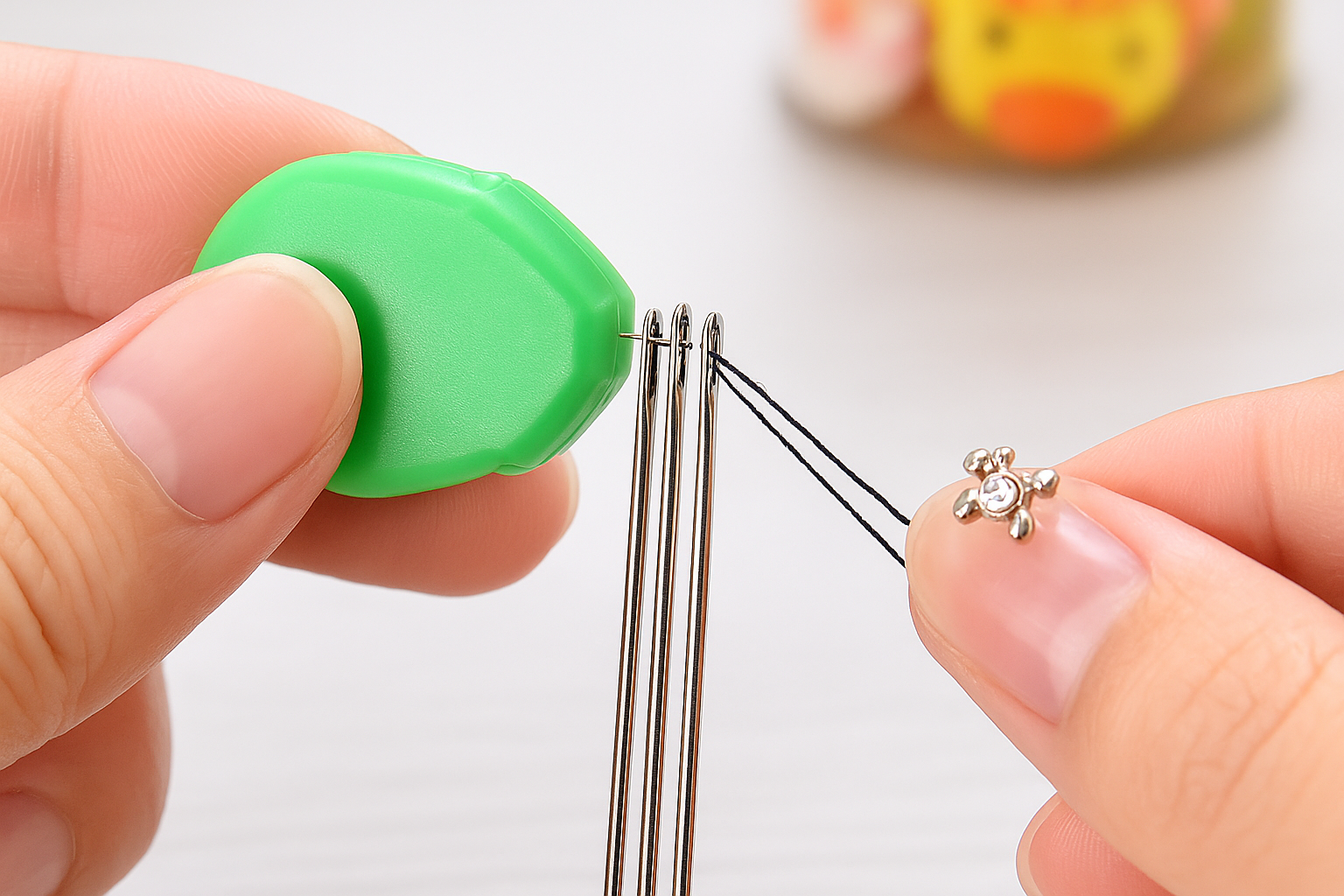 Magic Automatic Needle Threader - Professional Sewing Tool | Easy Threading Device - Papicha H